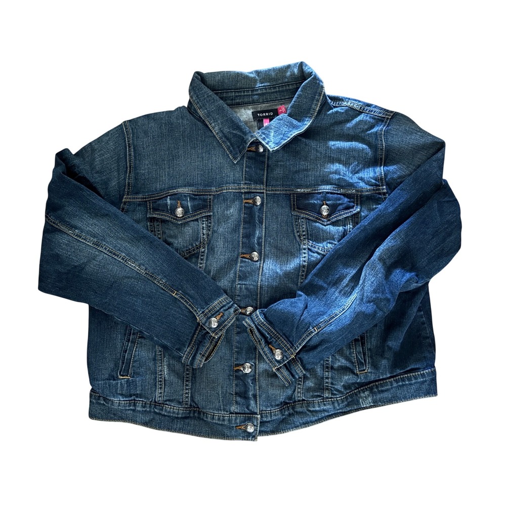Torrid Denim Trucker Jacket Womens Plus Size 2 2X Medium Wash Stretch Jean